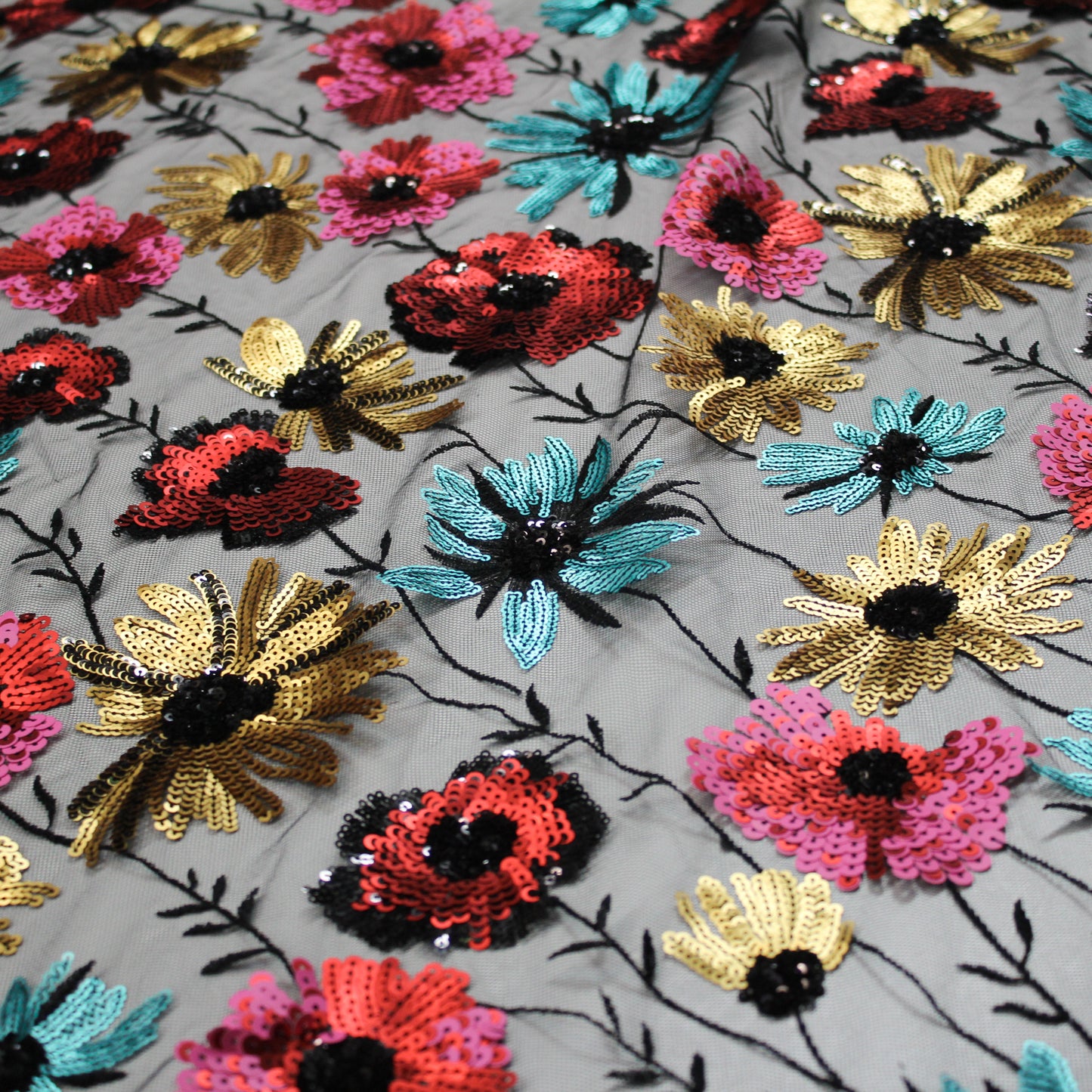 Tulle Ricamato a Filo Nero | Prato di Fiori Celesti, Fucsia e Gialli
