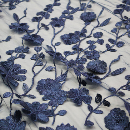 Tulle Ricamato con Fiori 3D Multiforme e Foglie