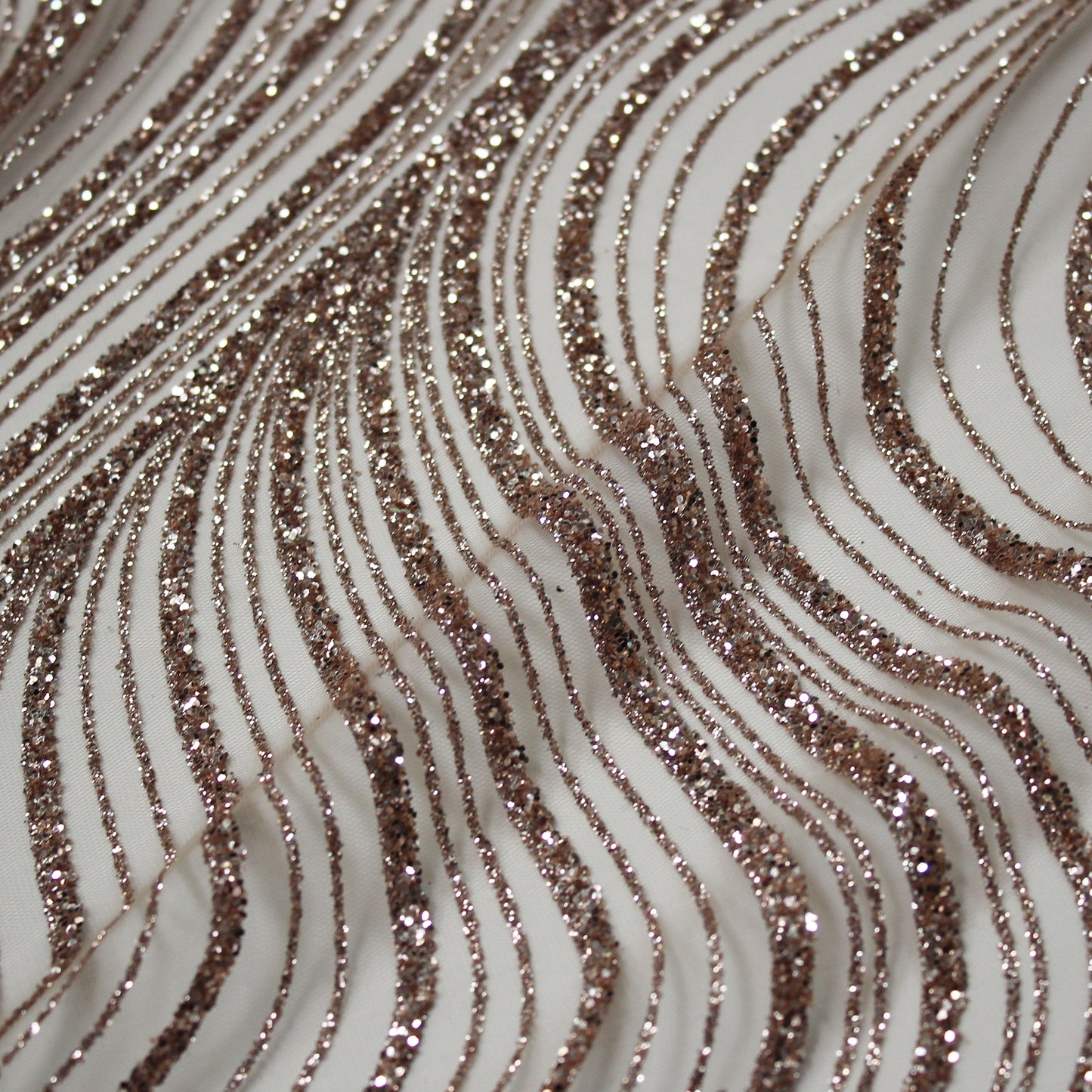 Tulle Ricamato Glitter con Onde Irregolari