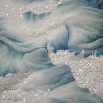 Tulle Ricamato con Motivo ad Onde, Tulle, Paillettes e Coralli