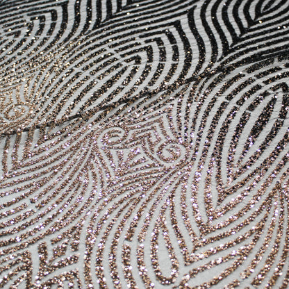 Tulle Ricamato Paillettes e Coralli con Effetto Arabesco