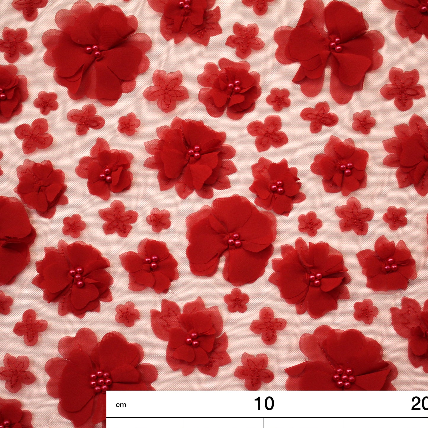 Tulle Ricamato con Perline su Fiori a Rilievo in Voile