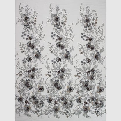 Tulle Ricamato con Petali di Fiori 3D, Paillettes, Perline e Coralli