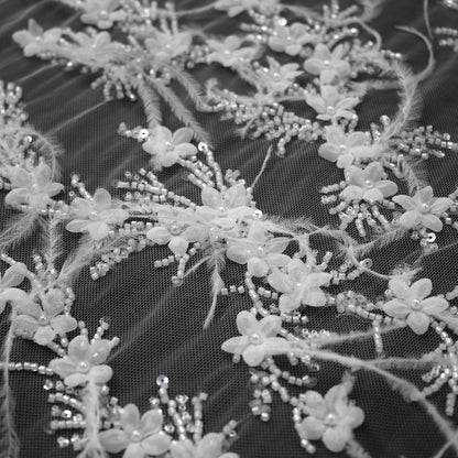 Tulle Alta Moda | Tulle Ricamato Sposa 3D con Perline, Corallini, Paillettes, Piume Sottili e Fiori Piccoli | TRW4132