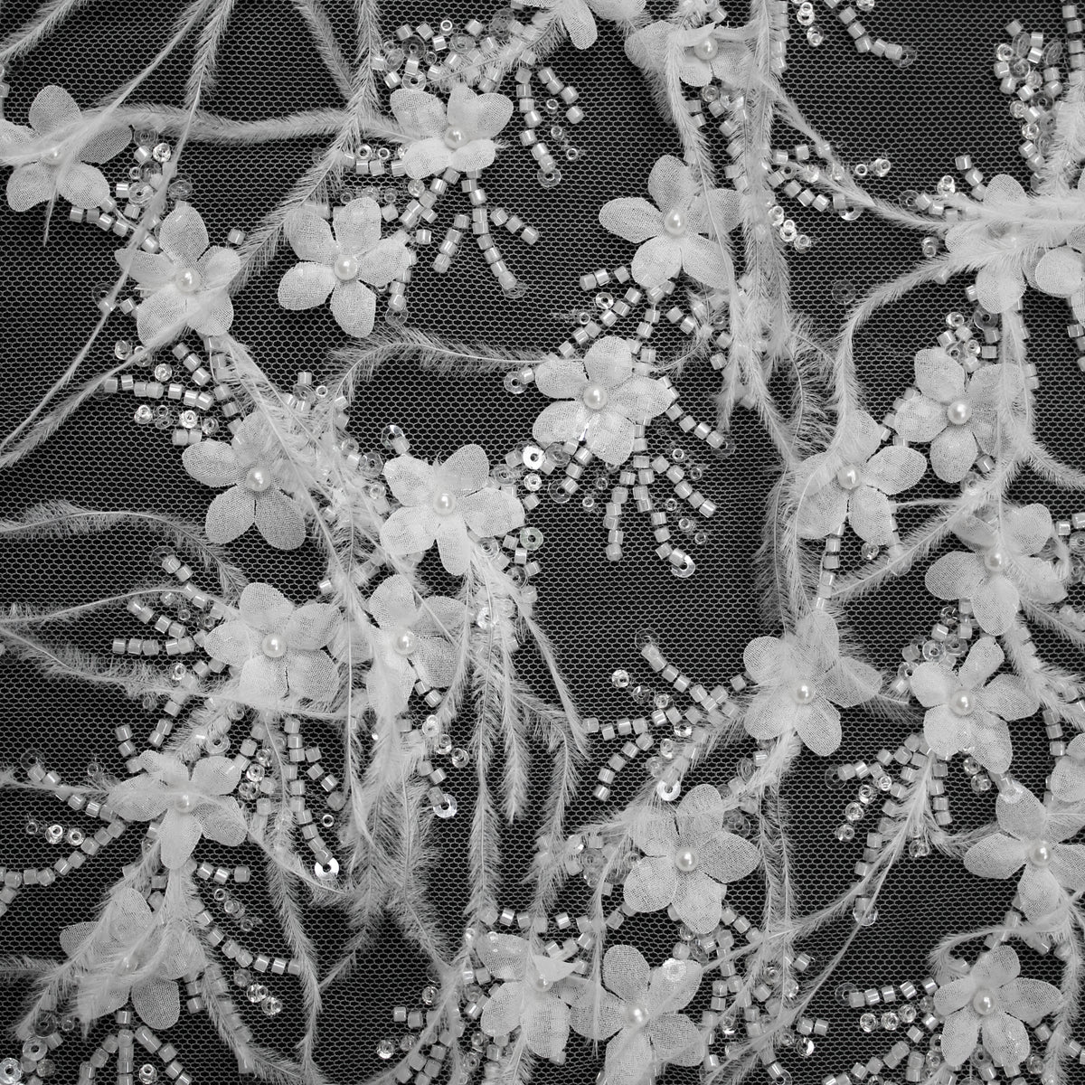 Tulle Alta Moda | Tulle Ricamato Sposa 3D con Perline, Corallini, Paillettes, Piume Sottili e Fiori Piccoli | TRW4132
