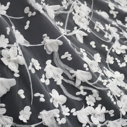 Tulle Alta Moda | Tulle Ricamato Sposa con Fiori 3D, Perline e Piume (Disegno Dégradé) | TRW2519