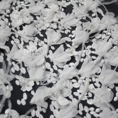 Tulle Alta Moda | Tulle Ricamato Sposa con Fiori 3D, Perline e Piume (Disegno Dégradé) | TRW2519